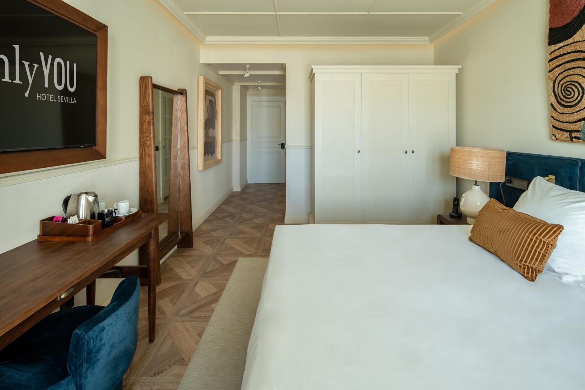 Only You Hotel Sevilla ภายนอก รูปภาพ